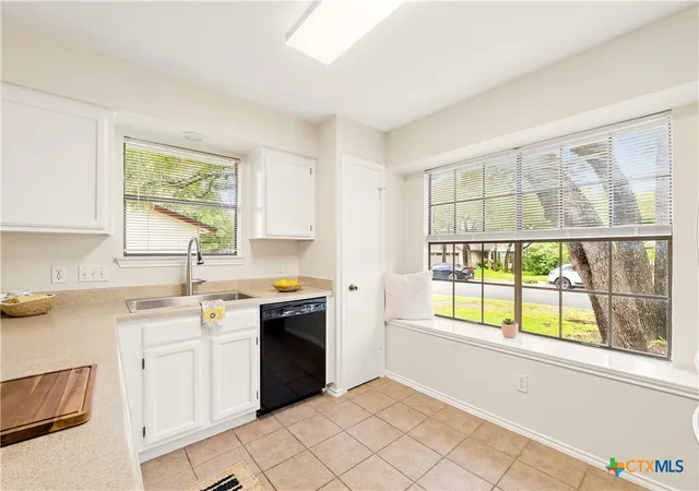 Photo 4 of Single family home for sale at 7003 Tesoro Trl, Austin, TX 78729 | MLS# 623952 | Listing updated on 2026-08-31
