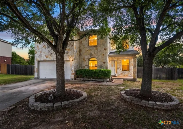 Photo 1 of Single family home for sale at 118 Rio Grande Dr, Kyle, TX 78640 | MLS# 622484 | Listing updated on 2026-08-31