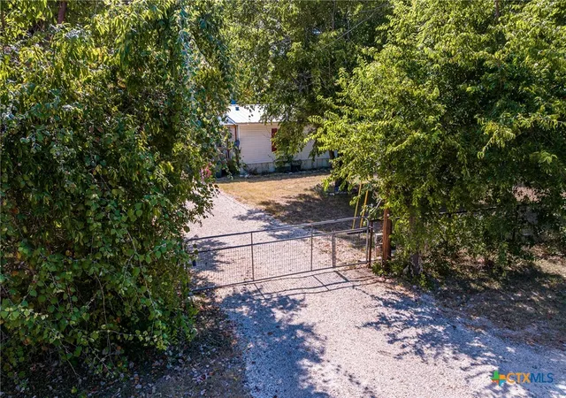 Photo 2 of Manufactured home for sale at 941 Shady Loop, Killeen, TX 76549 | MLS# 623881 | Listing updated on 2026-09-07