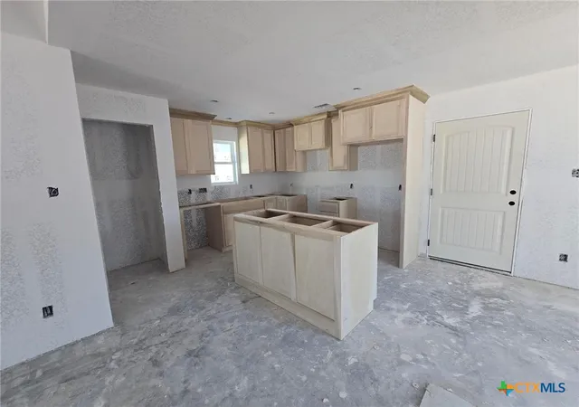 Photo 4 of Single family home for sale at 504 N 14th Street, Gatesville, TX 76528 | MLS# 624074 | Listing updated on 2026-09-01