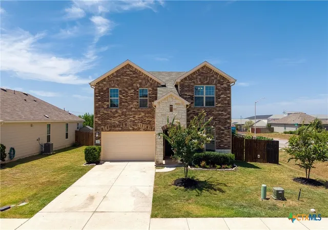 Photo 3 of Single family home for sale at 223 Quarry Rock Loop, Liberty Hill, TX 78642 | MLS# 624048 | Listing updated on 2026-10-07