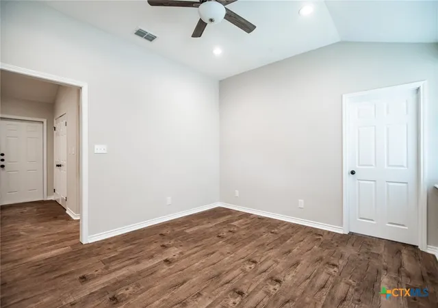 Photo 2 of Multi family home for sale at 801 S & 803 Main St, Victoria, TX 77901 | MLS# 624089 | Listing updated on 2026-09-01