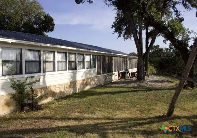 Photo 3 of House for sale at 810 Fm 470, Bandera, TX 78003 | MLS# 624129 | Listing updated on 2026-09-01