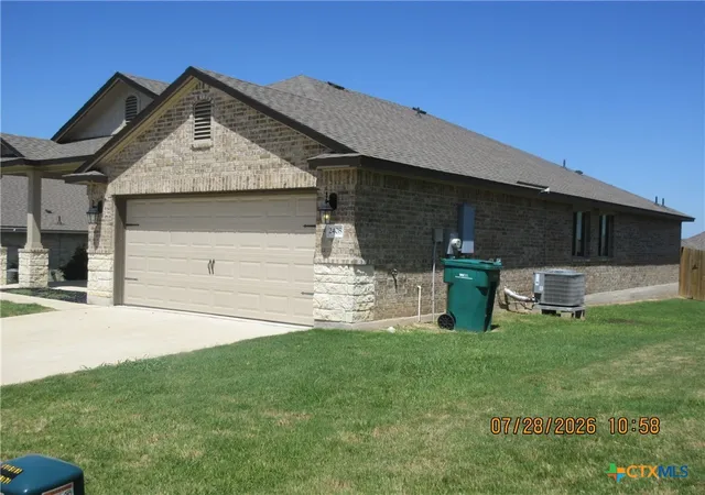 Photo 3 of Single family home for sale at 2408 Freddie L Nichols Sr Dr, Harker Heights, TX 76548 | MLS# 624125 | Listing updated on 2026-09-01