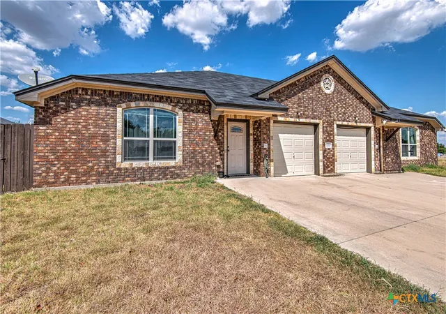 Photo 2 of Multi family home for sale at 200 Sladecek Dr, Killeen, TX 76542 | MLS# 622799 | Listing updated on 2026-09-05