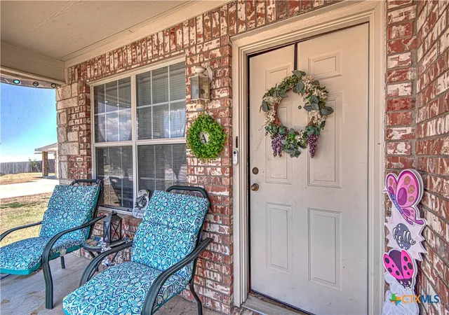 Photo 2 of House for sale at 1504 Golden Eagle Ct, Killeen, TX 76549 | MLS# 622416 | Listing updated on 2026-09-05