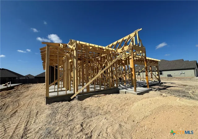 Photo 3 of Single family home for sale at 616 James Parker Cir, Killeen, TX 76542 | MLS# 624153 | Listing updated on 2026-09-15