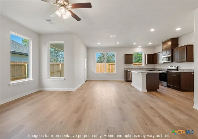 Photo 3 of Single family home for sale at 616 James Parker Cir, Killeen, TX 76542 | MLS# 624153 | Listing updated on 2026-09-05