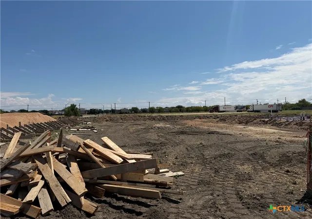 Photo 1 of Single family home for sale at 7206 Mcgregor Loop, Killeen, TX 76549 | MLS# 624154 | Listing updated on 2026-09-09