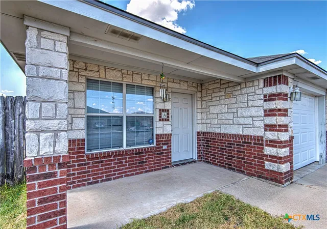 Photo 1 of Multi family home for sale at 1505 Golden Eagle Ct, Killeen, TX 76549 | MLS# 622415 | Listing updated on 2026-09-05