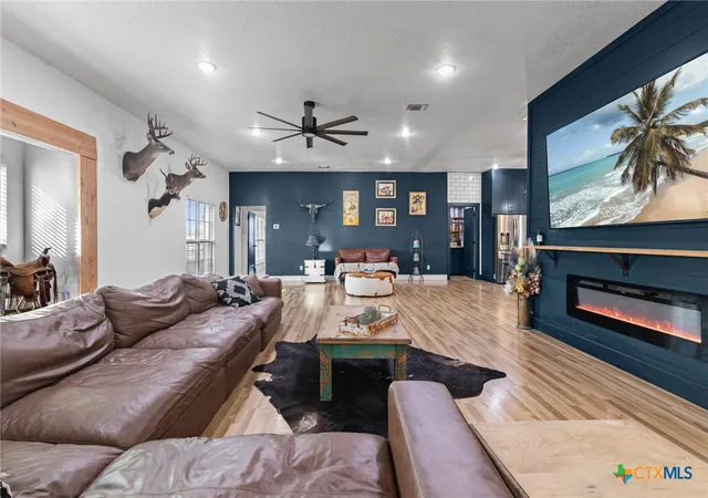 Photo 3 of Single family home for sale at 1591 Leissner School Rd, Seguin, TX 78155 | MLS# 624160 | Listing updated on 2026-09-01