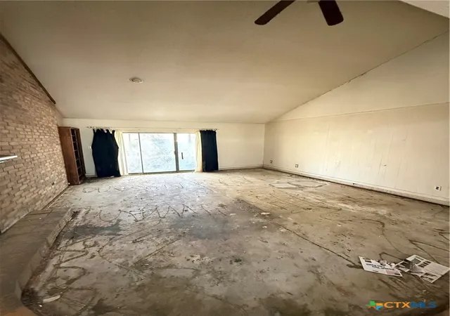 Photo 3 of Sale Pending at 4009 Chisholm Trl, Temple, TX 76504 | MLS# 624162 | Listing updated on 2026-09-26