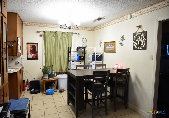 Photo 3 of Single family home for sale at 3308 Avondale St, Victoria, TX 77901 | MLS# 624155 | Listing updated on 2026-09-08