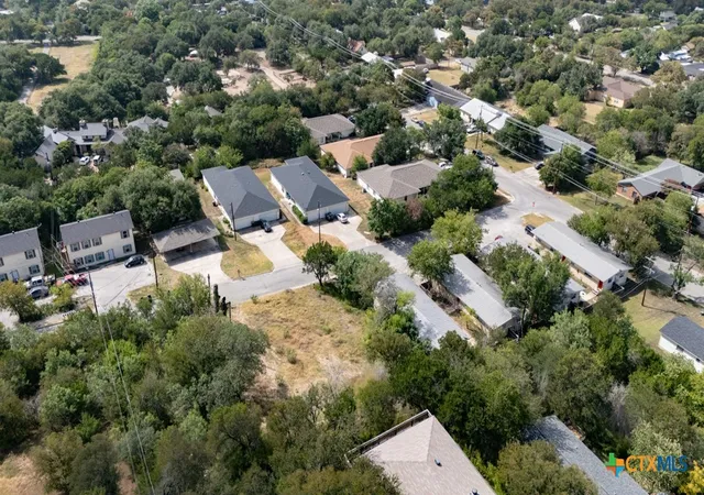 Photo 4 of Land for sale at 1104 Advance St, San Marcos, TX 78666 | MLS# 624182 | Listing updated on 2026-09-05