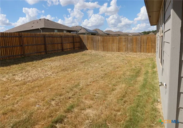 Photo 2 of Single family home for sale at 5105 Brody Dr, Killeen, TX 76549 | MLS# 624181 | Listing updated on 2026-09-01