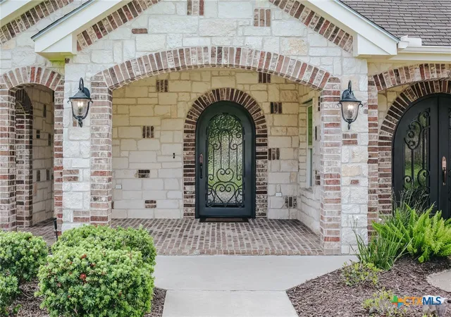 Photo 4 of Single family home for sale at 108 Ontario St, Victoria, TX 77905 | MLS# 624179 | Listing updated on 2026-09-01