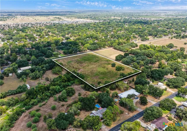 Photo 1 of Land for sale at 303 Edinburgh St, Victoria, TX 77904 | MLS# 624128 | Listing updated on 2026-09-07