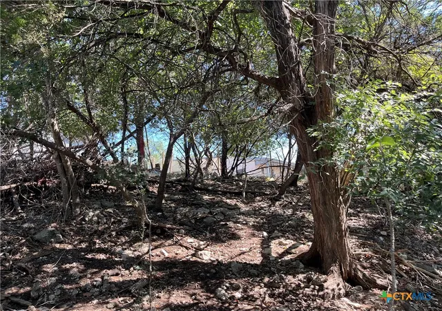 Land for sale at 6692 Valley Dr, Belton, TX 76513 | MLS# 624208