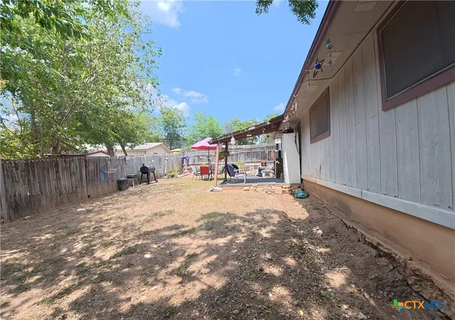 Photo 19 of Single family home for sale at 4808 Brook Crst Rd, Austin, TX 78744 | MLS# 624111 | Listing updated on 2026-09-02