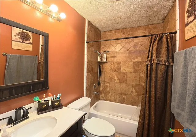 Photo 2 of Single family home for sale at 4808 Brook Crst Rd, Austin, TX 78744 | MLS# 624111 | Listing updated on 2026-09-02