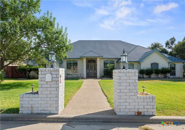 Photo 3 of Single family home for sale at 700 Pioneer Trl, Harker Heights, TX 76548 | MLS# 624239 | Listing updated on 2026-09-02