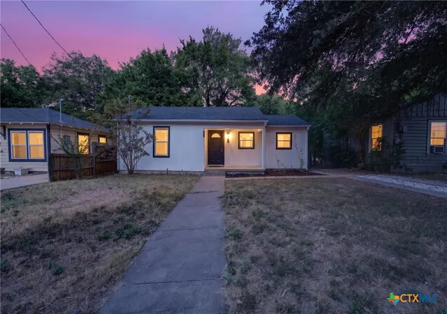 Photo 2 of Single family home for sale at 1208 S 26th Street, Temple, TX 76501 | MLS# 624260 | Listing updated on 2026-09-02