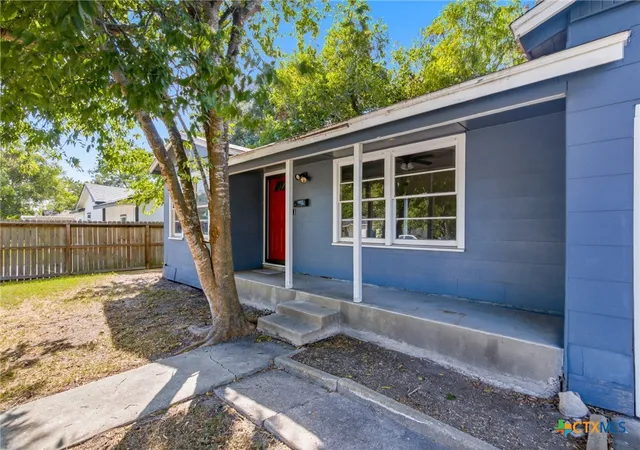 Photo 2 of Single family home for sale at 2514 Cardinal St, Victoria, TX 77901 | MLS# 624245 | Listing updated on 2026-09-02