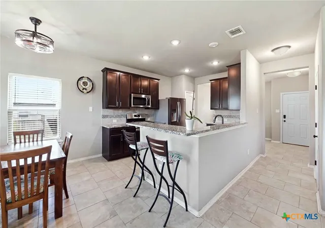 Photo 4 of Single family home for sale at 132 Hunters Ranch, San Antonio, TX 78253 | MLS# 624272 | Listing updated on 2026-09-05