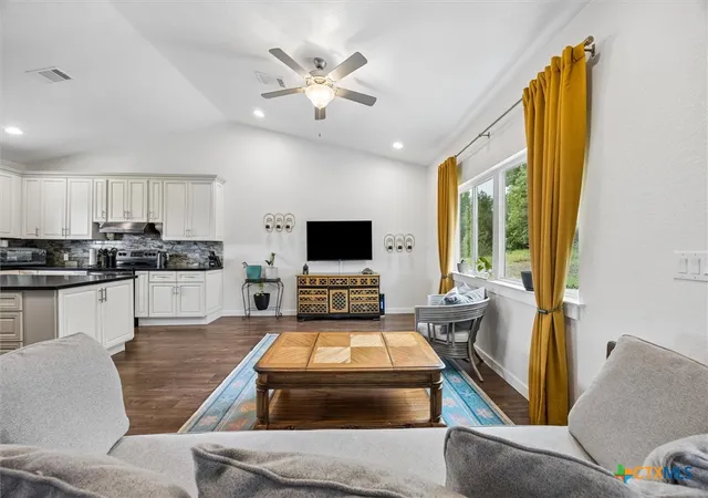 Photo 3 of Single family home for sale at 730 Spoke Holw Rd, Lockhart, TX 78644 | MLS# 624274 | Listing updated on 2026-09-13