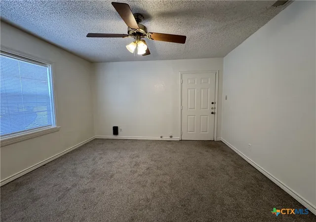 Photo 3 of Sale Pending at 1301 Franz Dr, Killeen, TX 76541 | MLS# 623925 | Listing updated on 2026-09-04