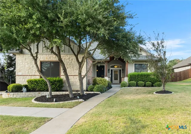 Photo 3 of Single family home for sale at 123 Archstone Loop, Belton, TX 76513 | MLS# 624251 | Listing updated on 2026-09-24