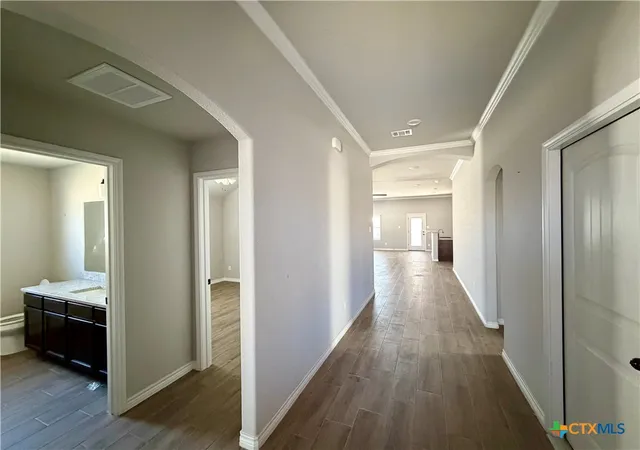 Photo 3 of Single family home for sale at 2619 Cowgirl Trl, Belton, TX 76513 | MLS# 624223 | Listing updated on 2026-09-02