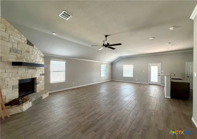 Photo 3 of Single family home for sale at 2619 Cowgirl Trl, Belton, TX 76513 | MLS# 624223 | Listing updated on 2026-09-02