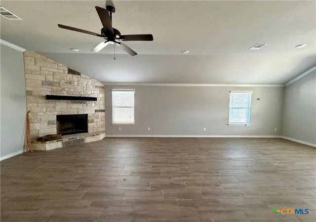 Photo 4 of Single family home for sale at 2619 Cowgirl Trl, Belton, TX 76513 | MLS# 624223 | Listing updated on 2026-09-02