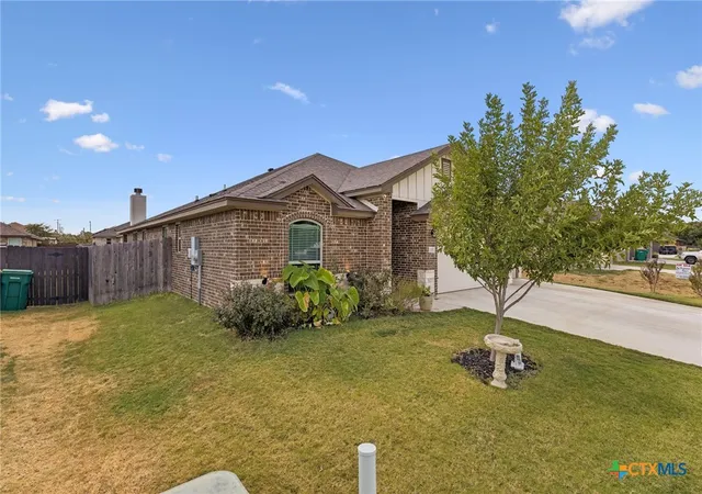 Photo 2 of Single family home for sale at 3317 James Ridge Dr, Belton, TX 76513 | MLS# 624293 | Listing updated on 2026-09-05