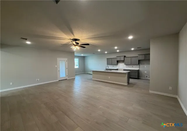 Photo 3 of Sale Pending at 3108 Seeker St, Killeen, TX 76549 | MLS# 624309 | Listing updated on 2026-09-10