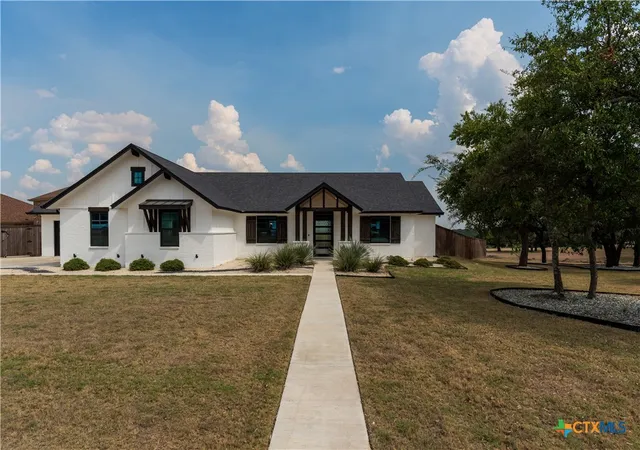 Photo 2 of Single family home for sale at 312 Skyline Dr, Copperas Cove, TX 76522 | MLS# 624294 | Listing updated on 2026-09-03