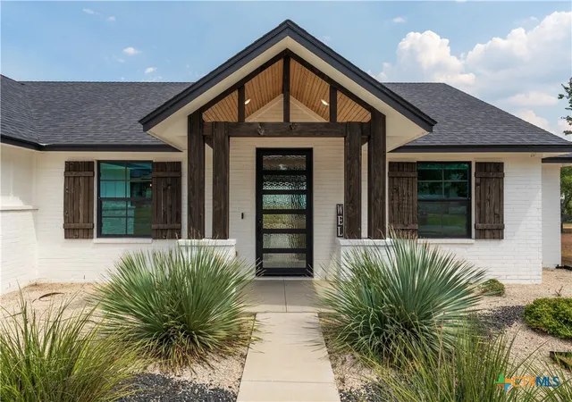 Photo 3 of Single family home for sale at 312 Skyline Dr, Copperas Cove, TX 76522 | MLS# 624294 | Listing updated on 2026-09-03