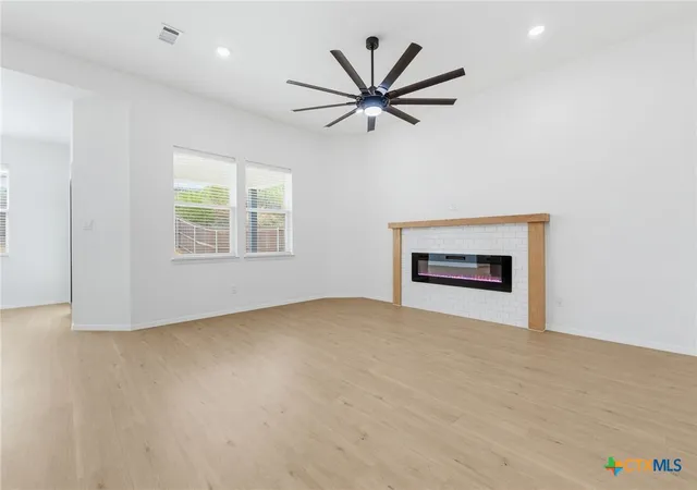 Photo 4 of Single family home for sale at 1455 Walker Pl Blvd, Copperas Cove, TX 76522 | MLS# 624321 | Listing updated on 2026-09-03