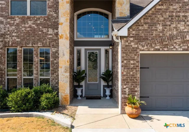 Photo 3 of Single family home for sale at 1129 Ewell Ct, Copperas Cove, TX 76522 | MLS# 624315 | Listing updated on 2026-09-03