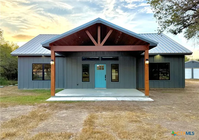 Photo 2 of Single family home for sale at 84 Paloma Rd, Victoria, TX 77905 | MLS# 624334 | Listing updated on 2026-09-14
