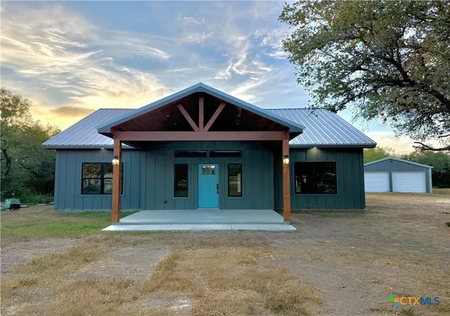 Photo 3 of Single family home for sale at 84 Paloma Rd, Victoria, TX 77905 | MLS# 624334 | Listing updated on 2026-09-14