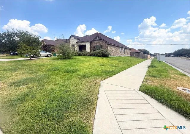 Photo 2 of Single family home for sale at 800 Siena Ct, Harker Heights, TX 76548 | MLS# 624340 | Listing updated on 2026-09-03