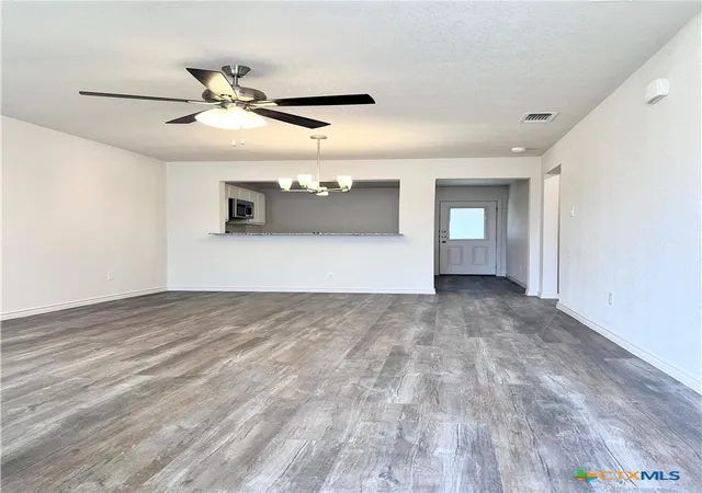 Photo 2 of Multi family home for sale at 222 Dolphin Dr, Temple, TX 76501 | MLS# 624330 | Listing updated on 2026-09-04