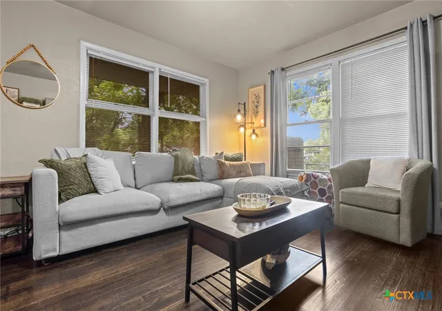 Photo 3 of Single family home for sale at 1825 South 39th St, Temple, TX 76504 | MLS# 624406 | Listing updated on 2026-09-04