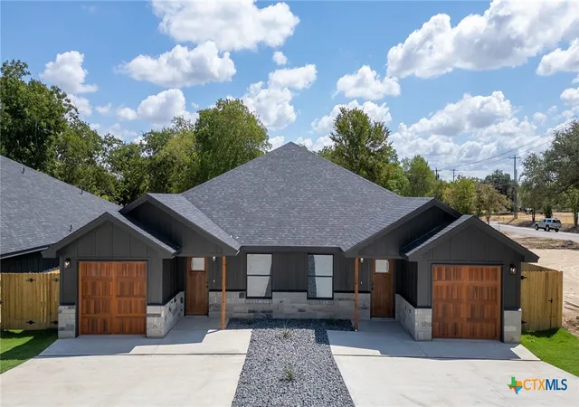 Multi family home for sale at 203 Boyles St, Belton, TX 76513 | MLS# 624331
