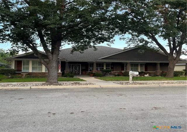 Photo 1 of Single family home for sale at 528 Jo Lynn Ln, New Braunfels, TX 78130 | MLS# 623268 | Listing updated on 2026-09-11