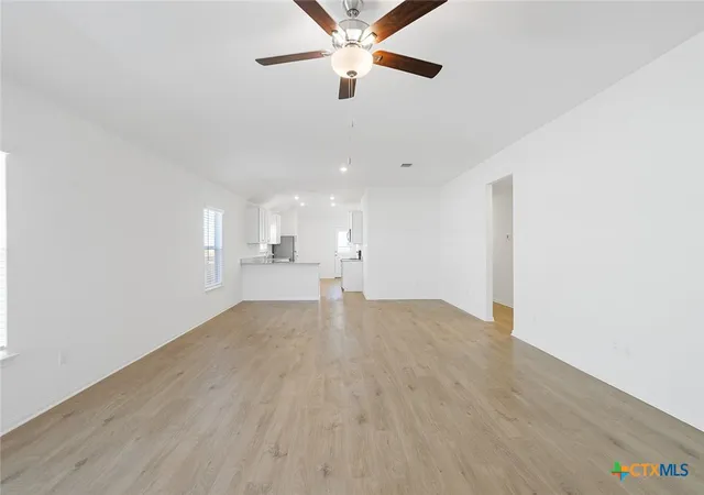 Photo 2 of Single family home for sale at 112 Paria Ct, Jarrell, TX 76537 | MLS# 623381 | Listing updated on 2026-09-11