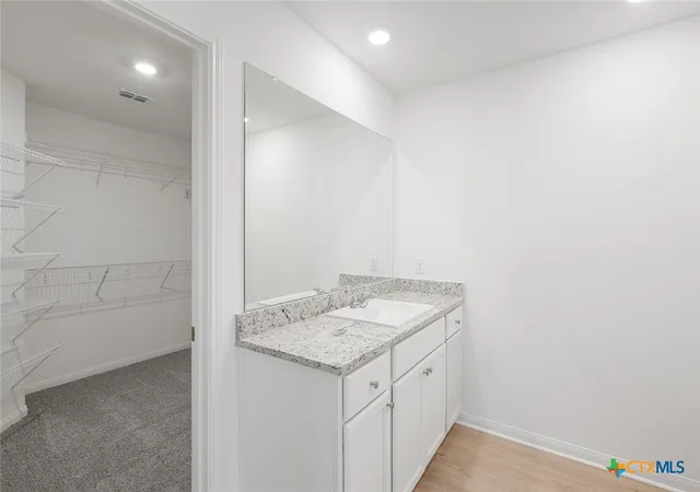 Photo 4 of Single family home for sale at 112 Paria Ct, Jarrell, TX 76537 | MLS# 623381 | Listing updated on 2026-09-11