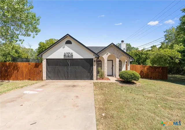 Photo 2 of Single family home for sale at 2506 Poppy Dr, Killeen, TX 76542 | MLS# 624264 | Listing updated on 2026-09-16